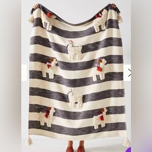 Anthropologie Tufted Llama off white and black Throw Blanket